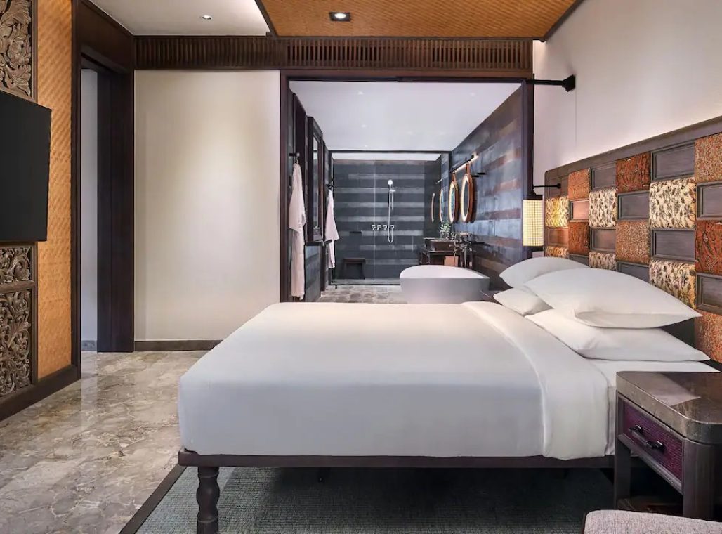 Andaz Suite - Bedroom