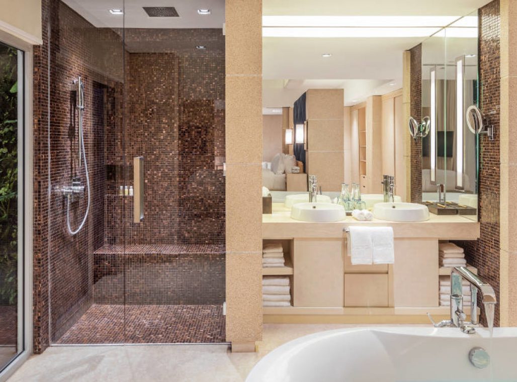 Como Penthouse - Bathroom