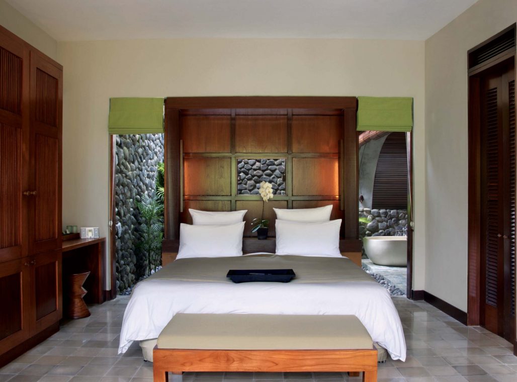 Deluxe Room - Bedroom