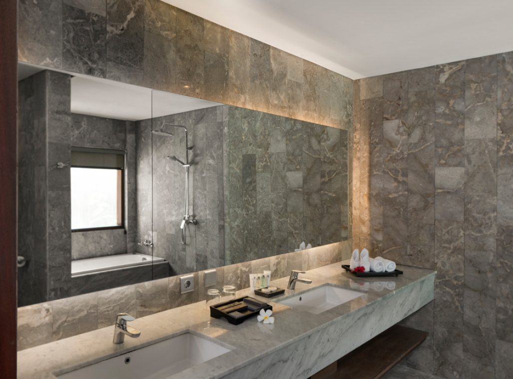 Deluxe Suite Ocean - Wash Basin