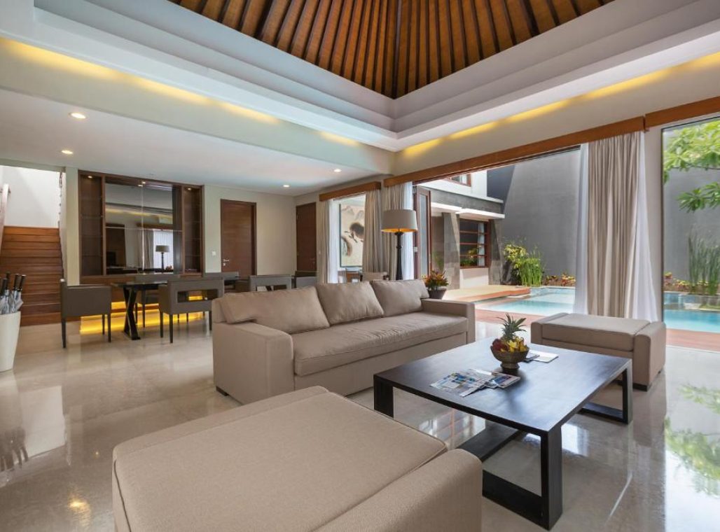 Entrada Villa - Sofa