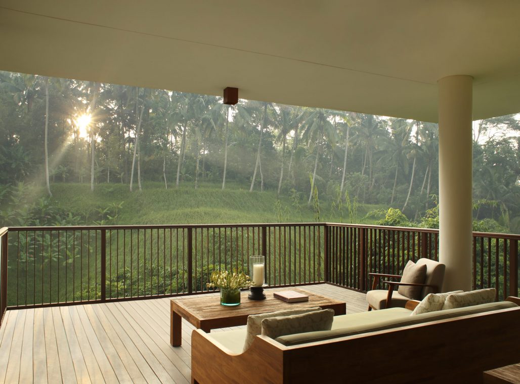 Forest Edge Villa-Balcony