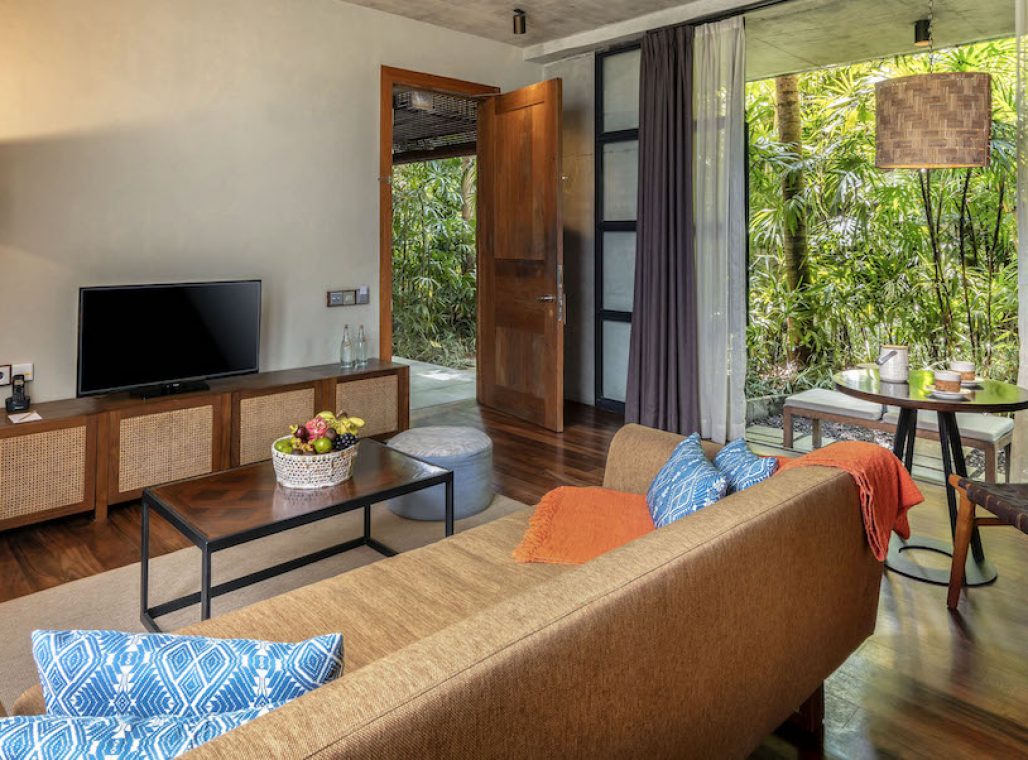 Garden Suite - Living Room
