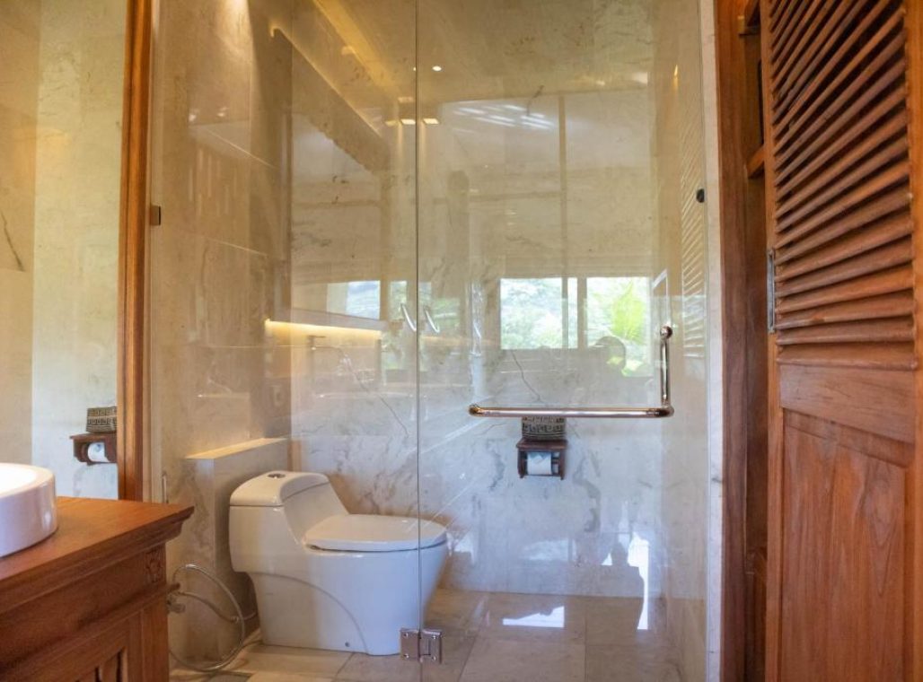 Kayon Jungle Suite -Bathroom