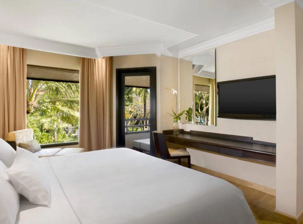 One Bedroom Westin Suite - Bedroom