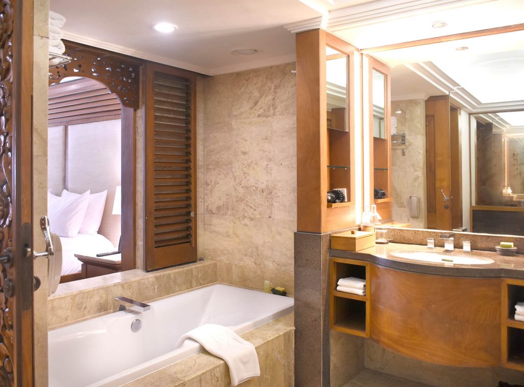 Palace Club Lagoon Room - Bathtub
