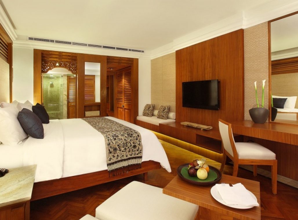 Palace Club Room - Bedroom