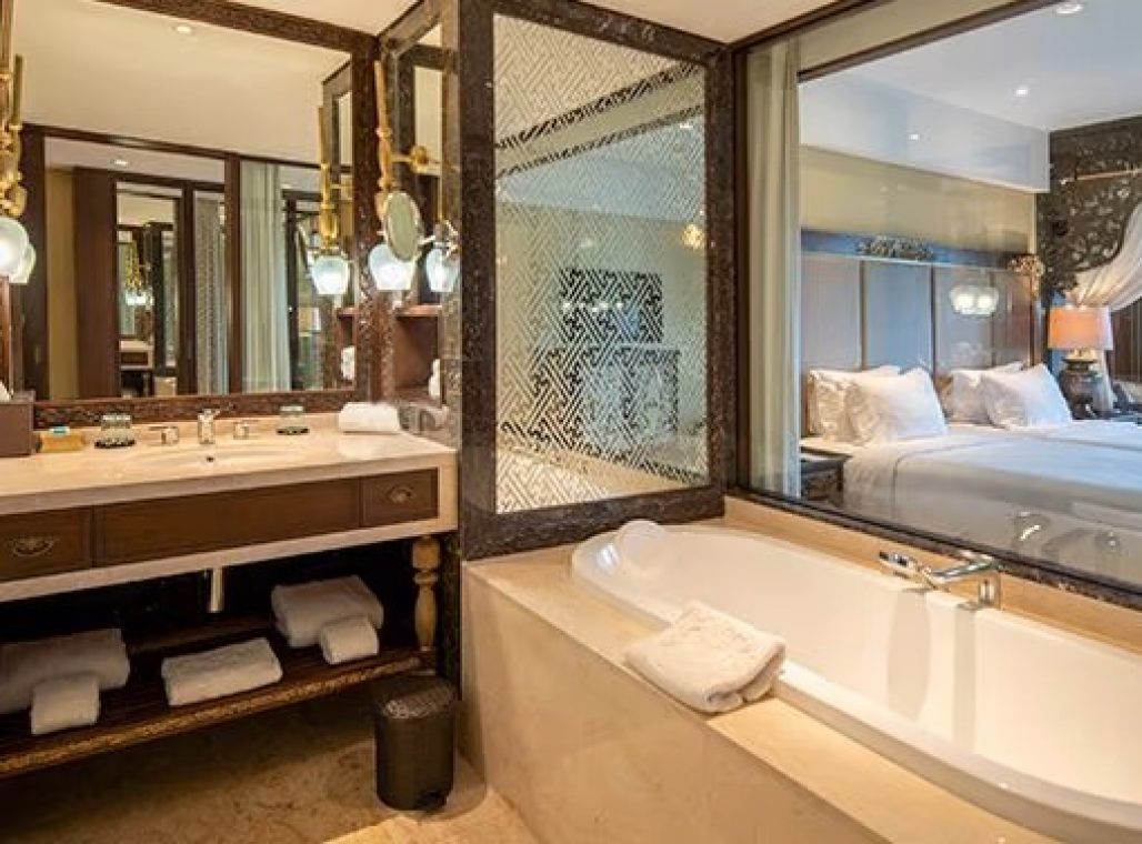 Resort View Room-Bathroom