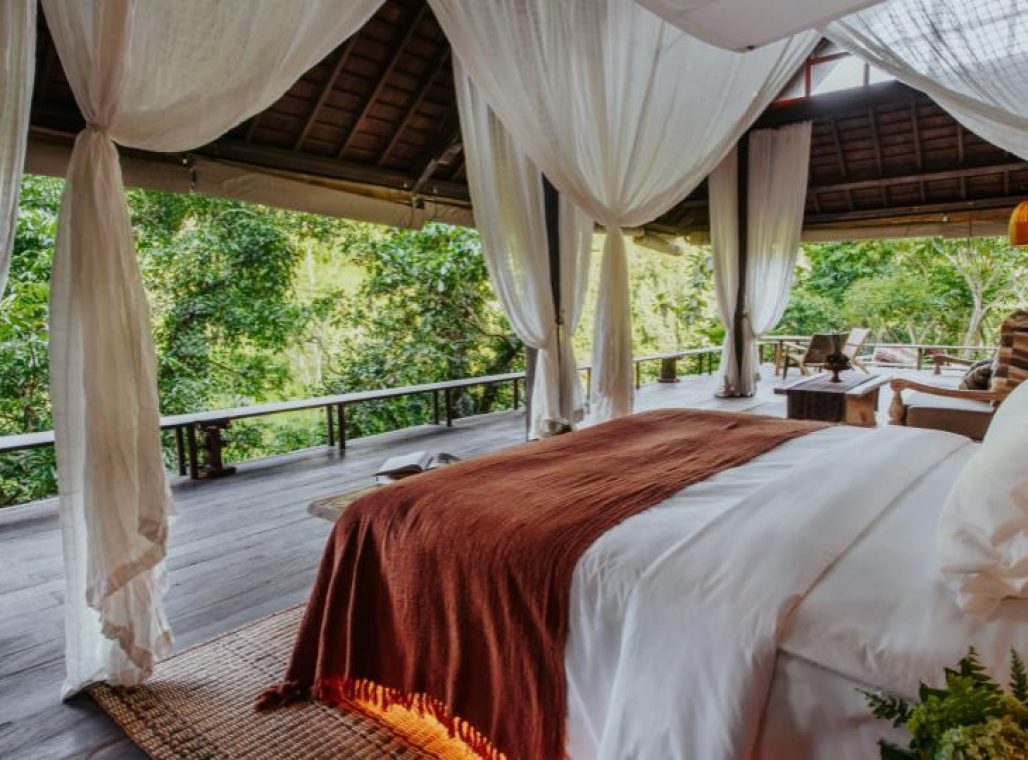 Riverside Jungle Pool Bale - Bedroom