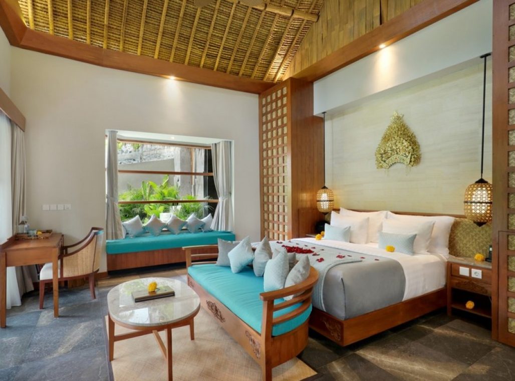 Royal One Bedroom River View Villa - Room