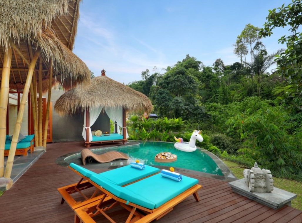 Royal One Bedroom River View Villa - Sun Lounger