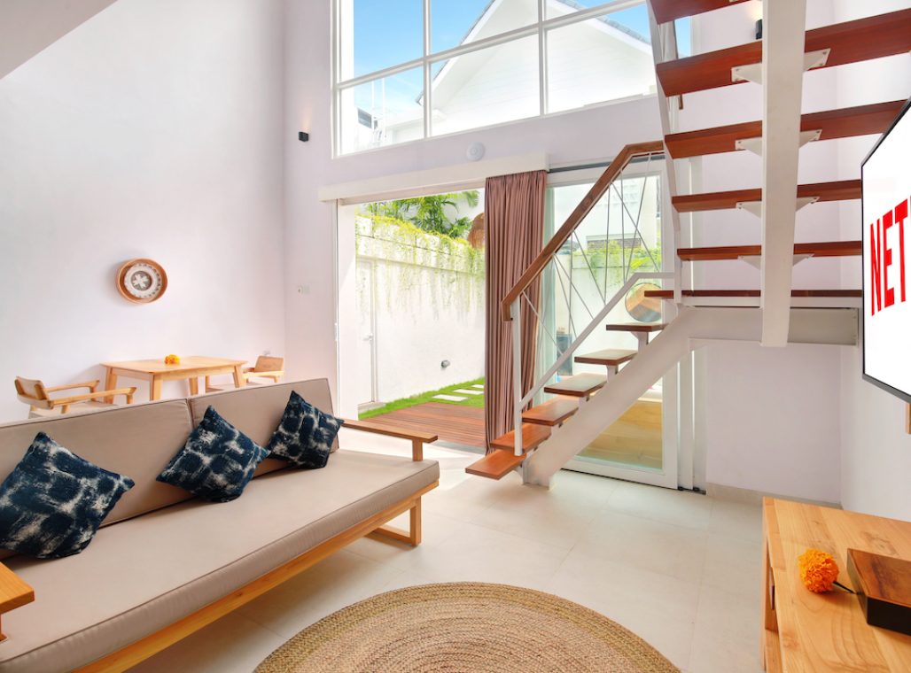 Smart One Bedroom Villa - Sofa