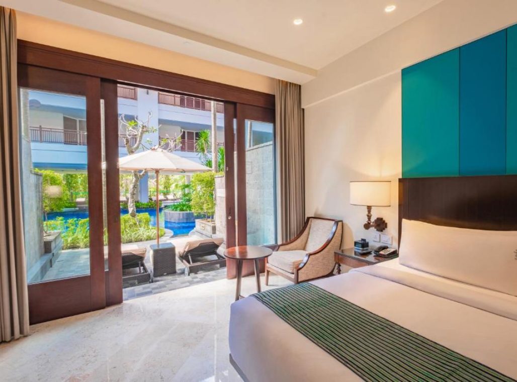 Standard Room Pool Access - Bedroom