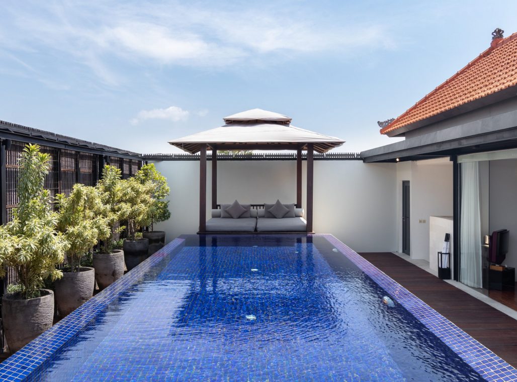 The Penthouse - Pool