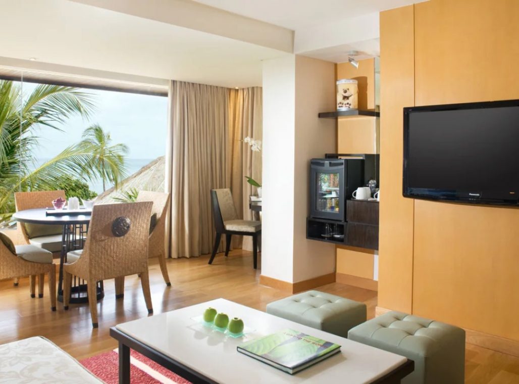 Two Bedroom Westin Suite - Living Room