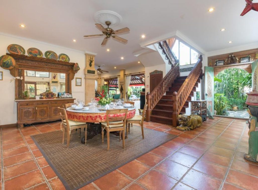 Villa Kaja - Dining Area