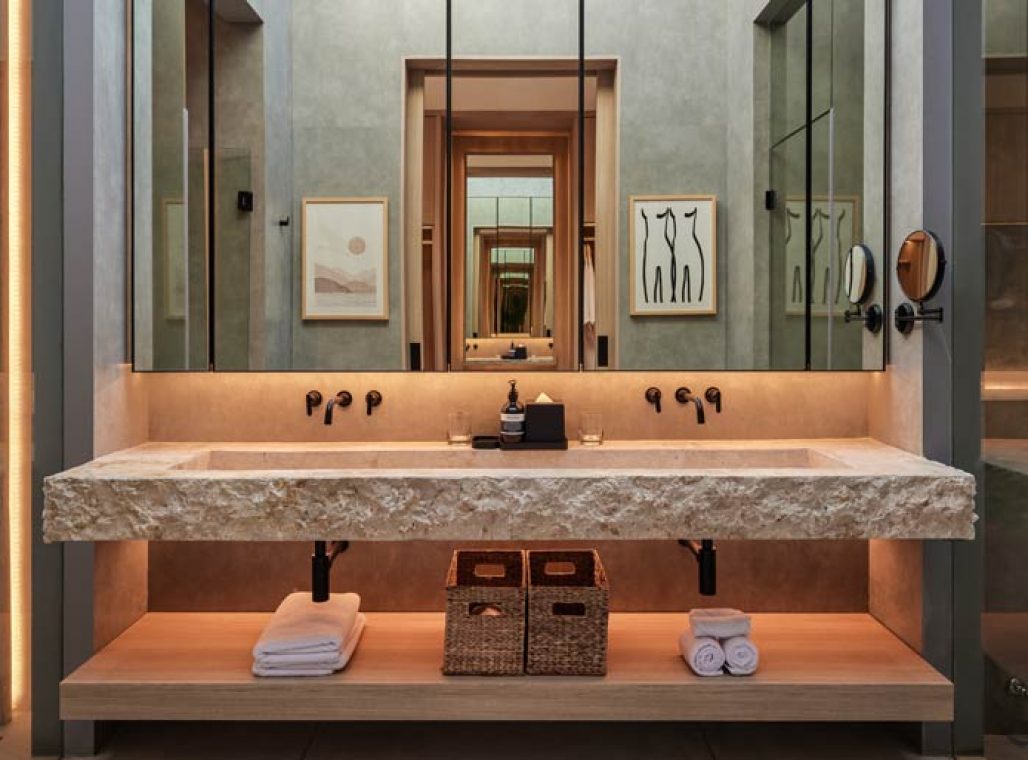 Villa Nini Elly - His and hers vanity sink