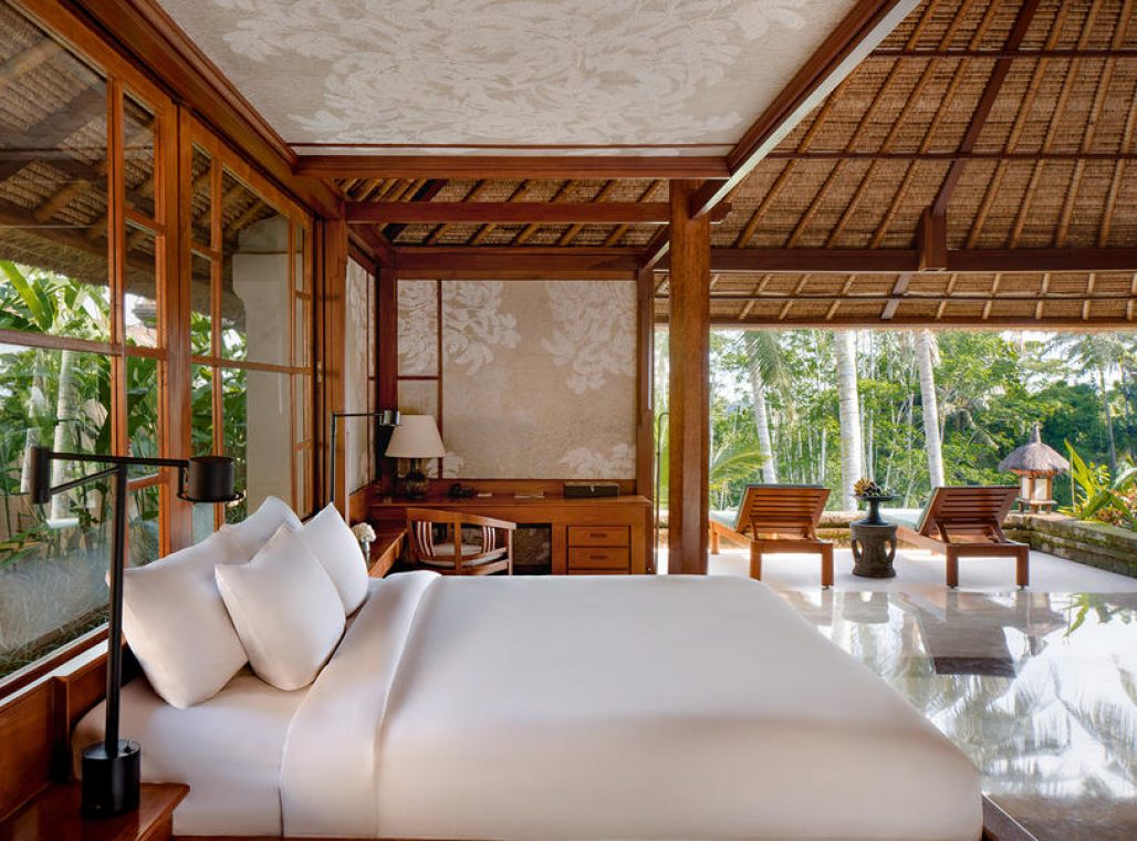 Village Suite -Bedroom